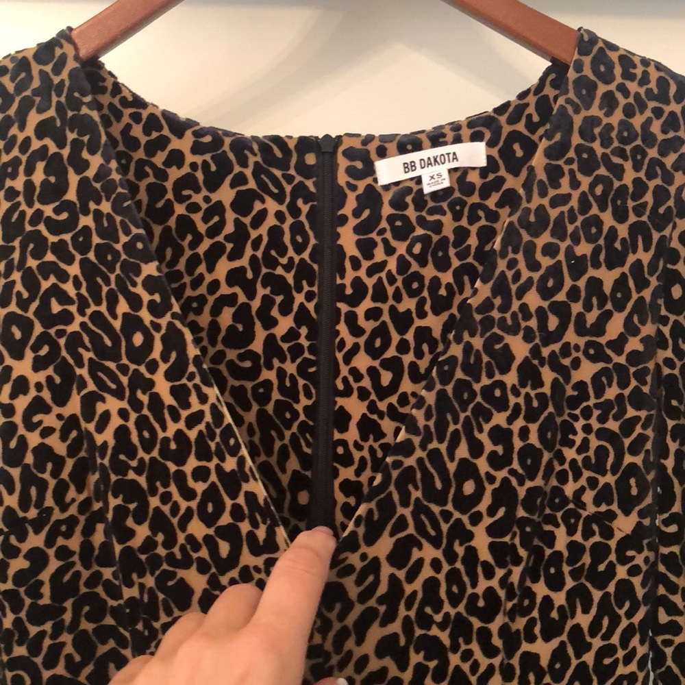 Dakota Leopard Print Slinky Dress
